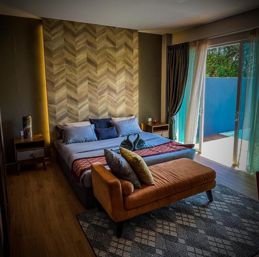 Royale Riviera Resort Private Pool Villas Pantai Cenang  Exteriör bild