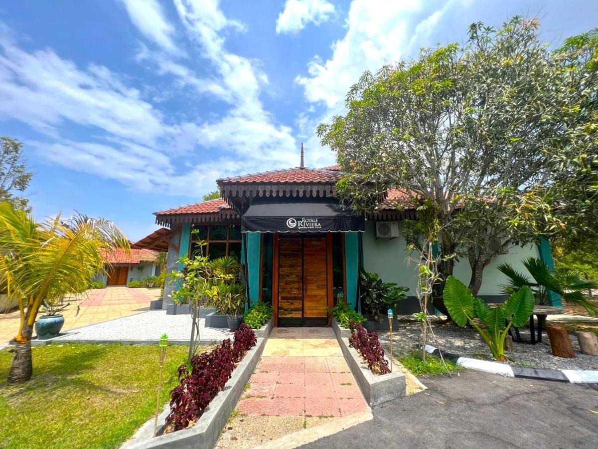 Royale Riviera Resort Private Pool Villas Pantai Cenang  Exteriör bild