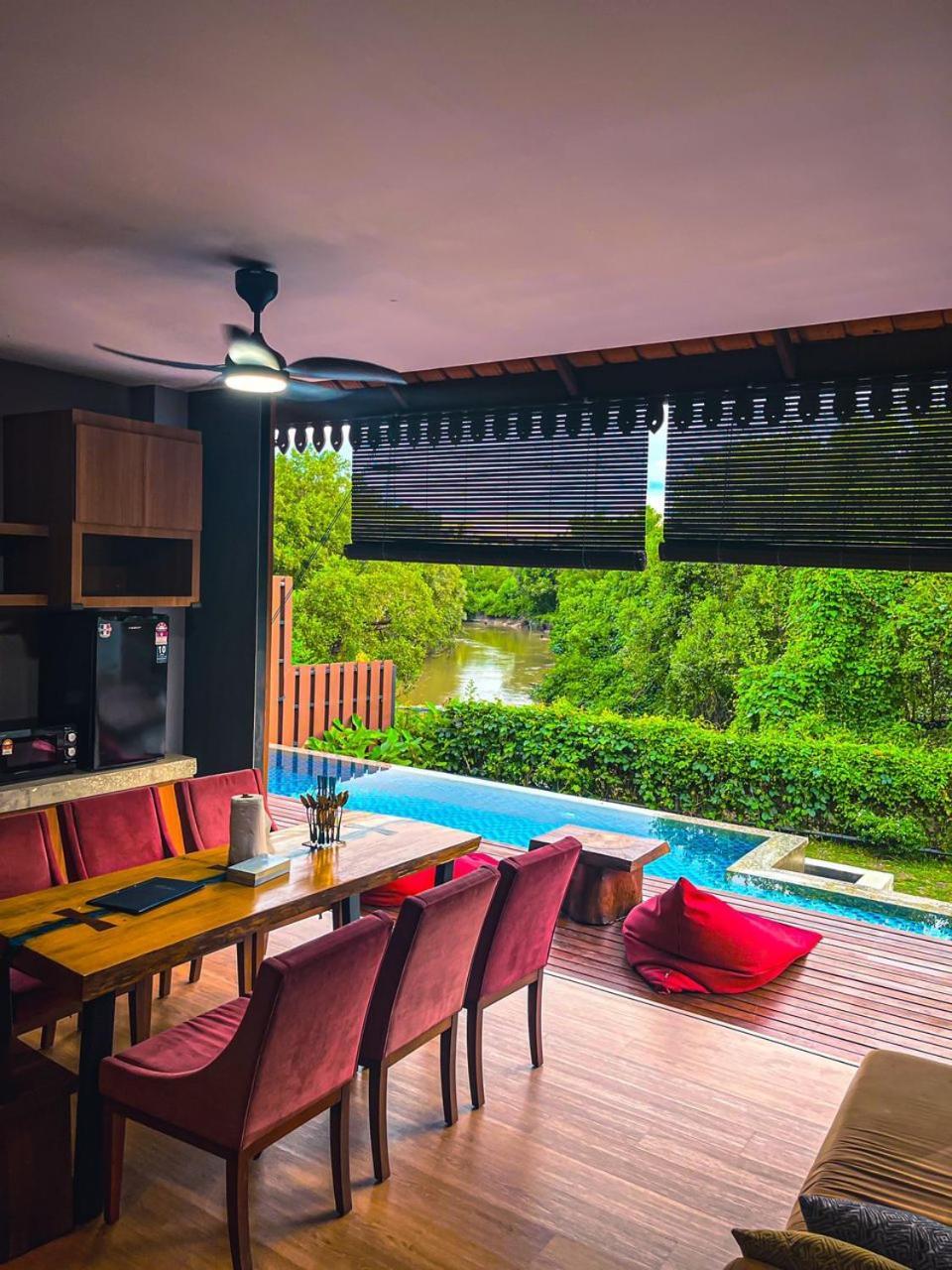 Royale Riviera Resort Private Pool Villas Pantai Cenang  Exteriör bild